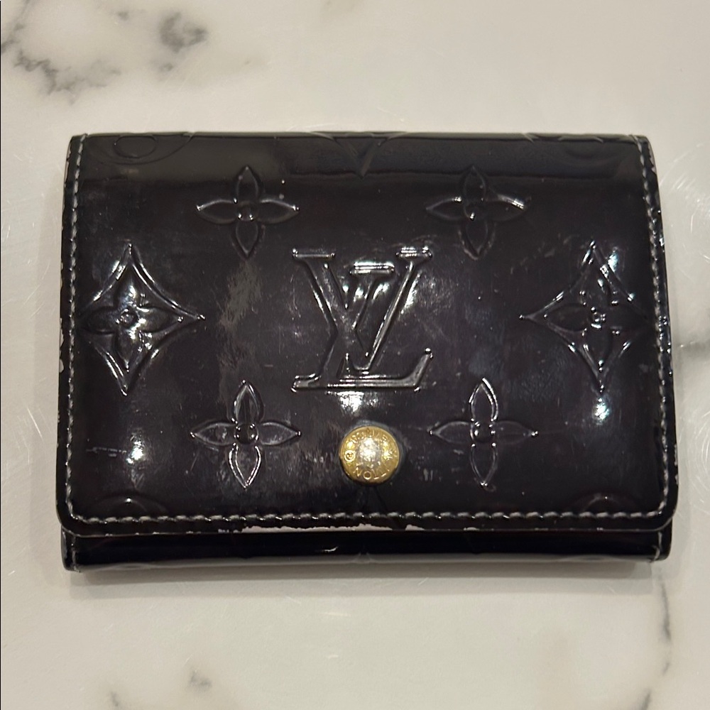 Louis Vuitton Vernis (Burgundy) Monogram Card Holder
